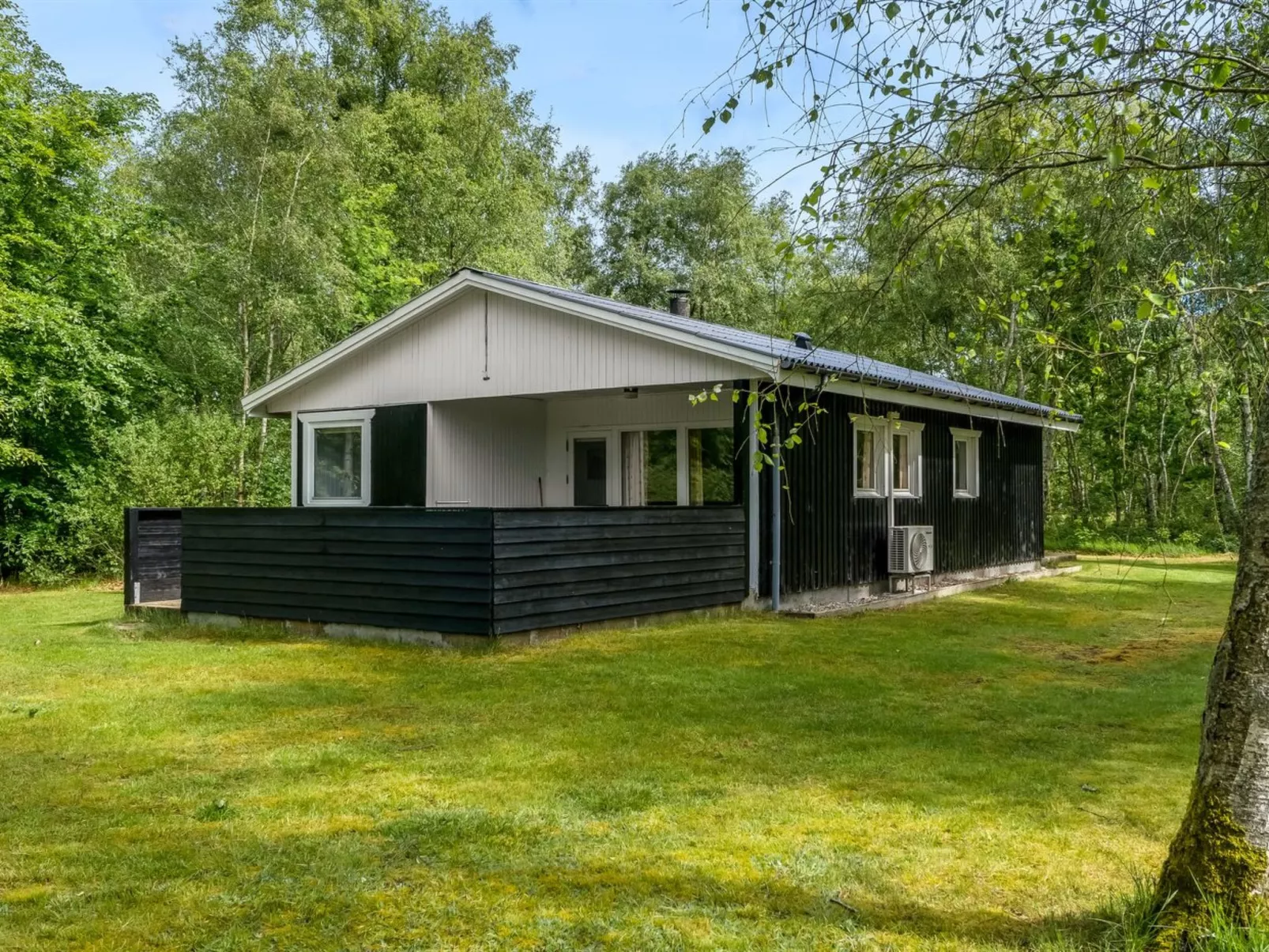 "Lonneke" - 800m from the sea-Buiten