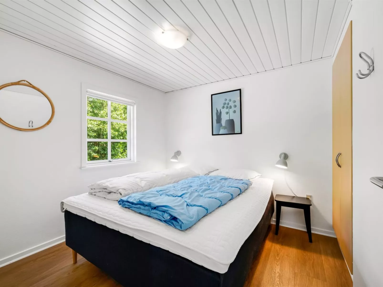 "Holga" - 400m from the sea-Binnen