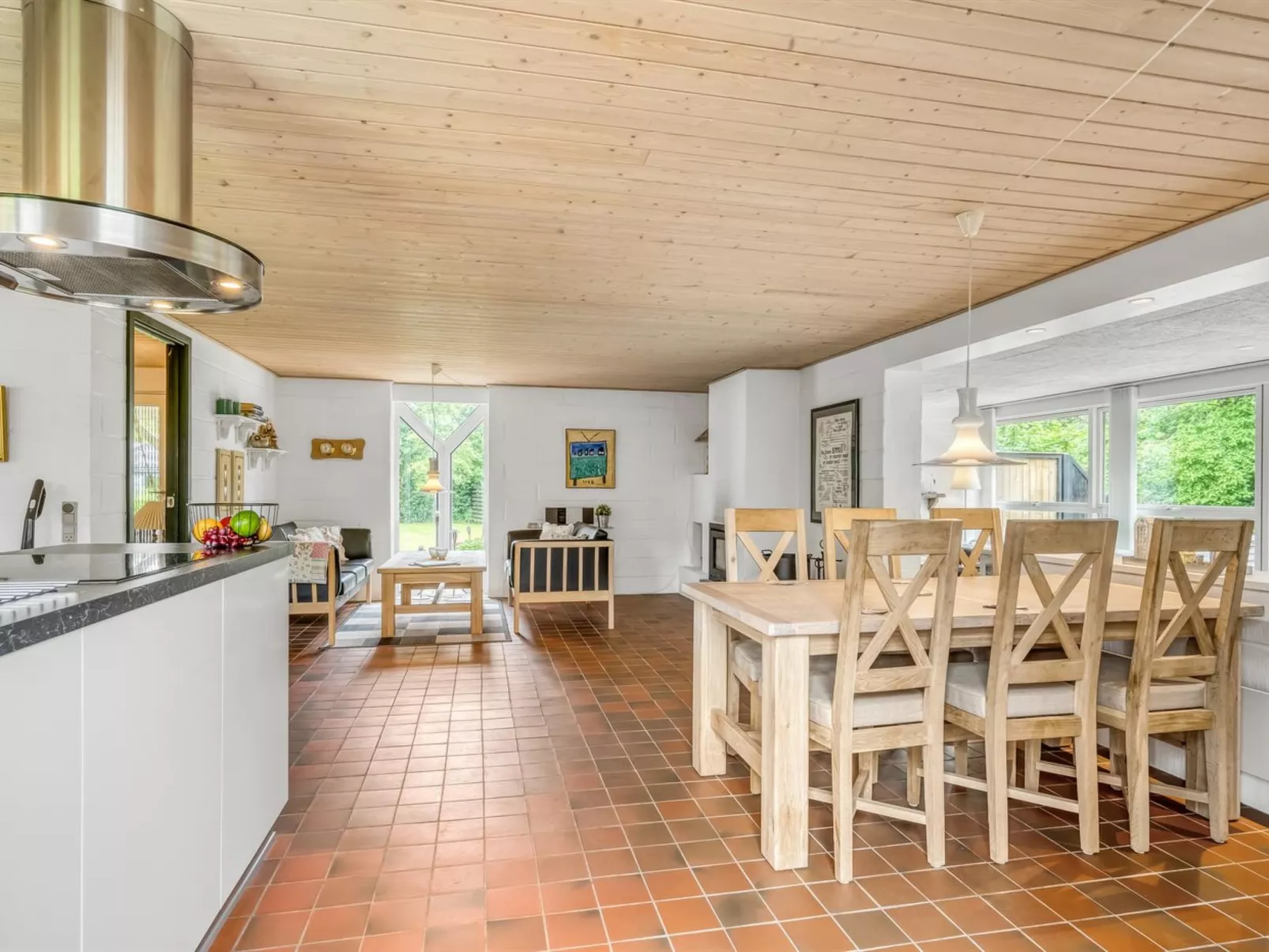 "Lyra" - 500m to the fjord-Binnen