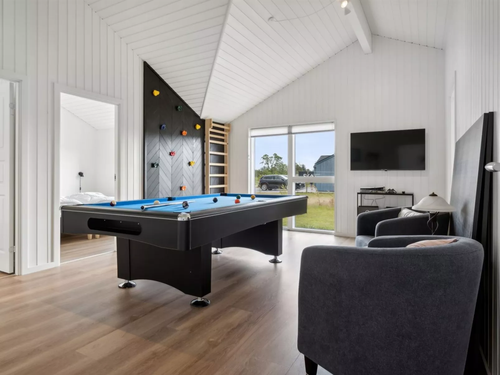 "Henke" - 475m from the sea-Binnen