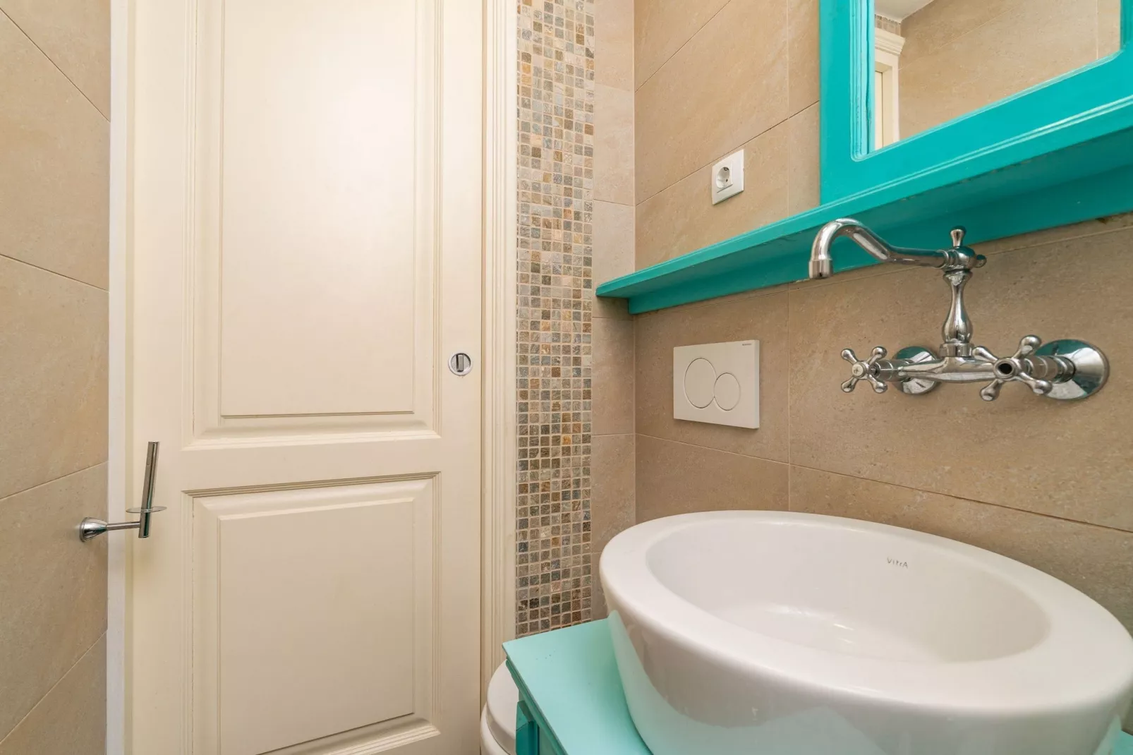 Guest House Lumin - Twin Room with City View (Third Floor) (BR3)-Badkamer