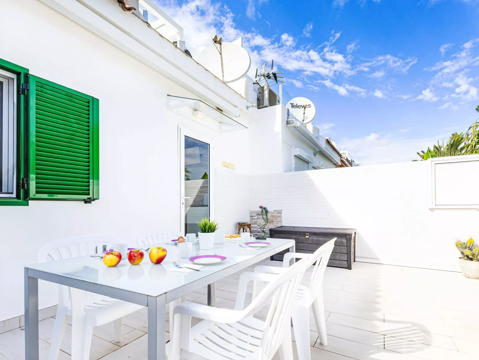 Casa Amarilla Begoña-Buiten