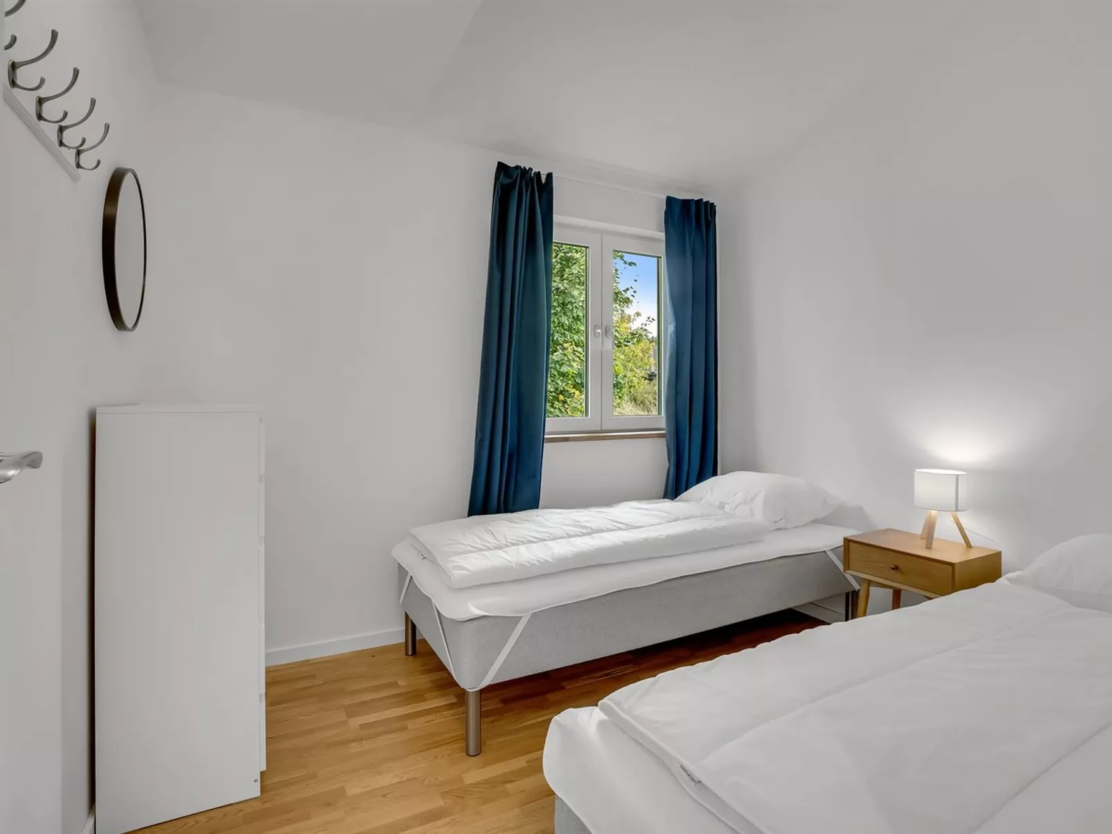 "Rajna" - 250m from the sea-Binnen