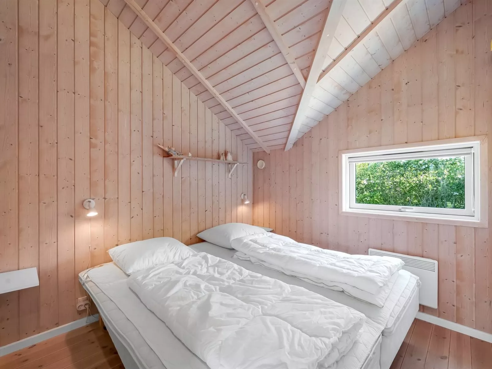 "Kuisma" - 1.1km to the fjord-Binnen