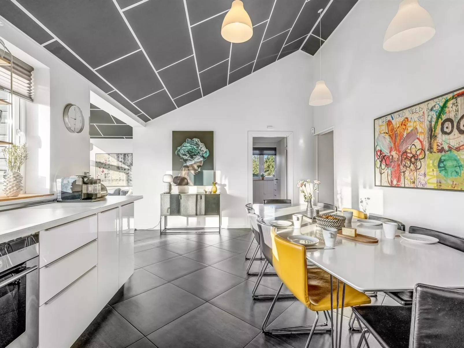 "Danika" - 1.5km from the sea-Binnen