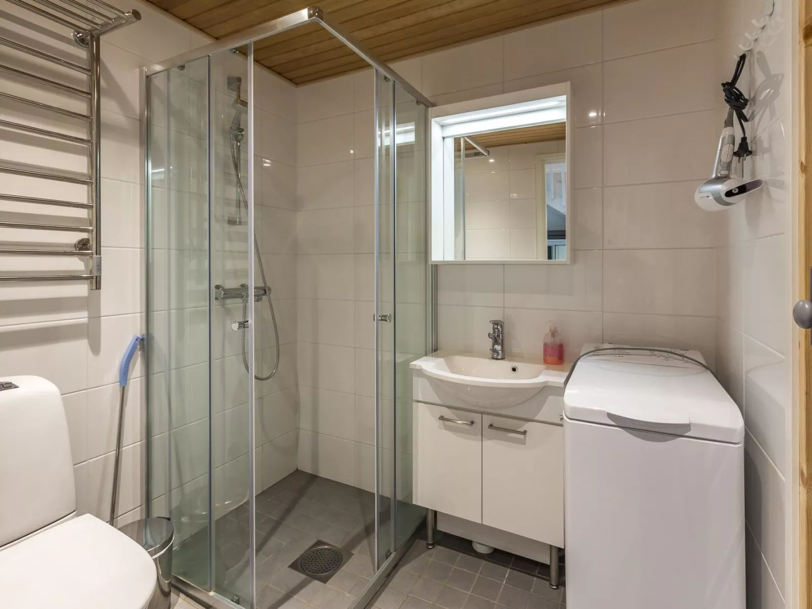 Taruilevi 8 h2-Binnen