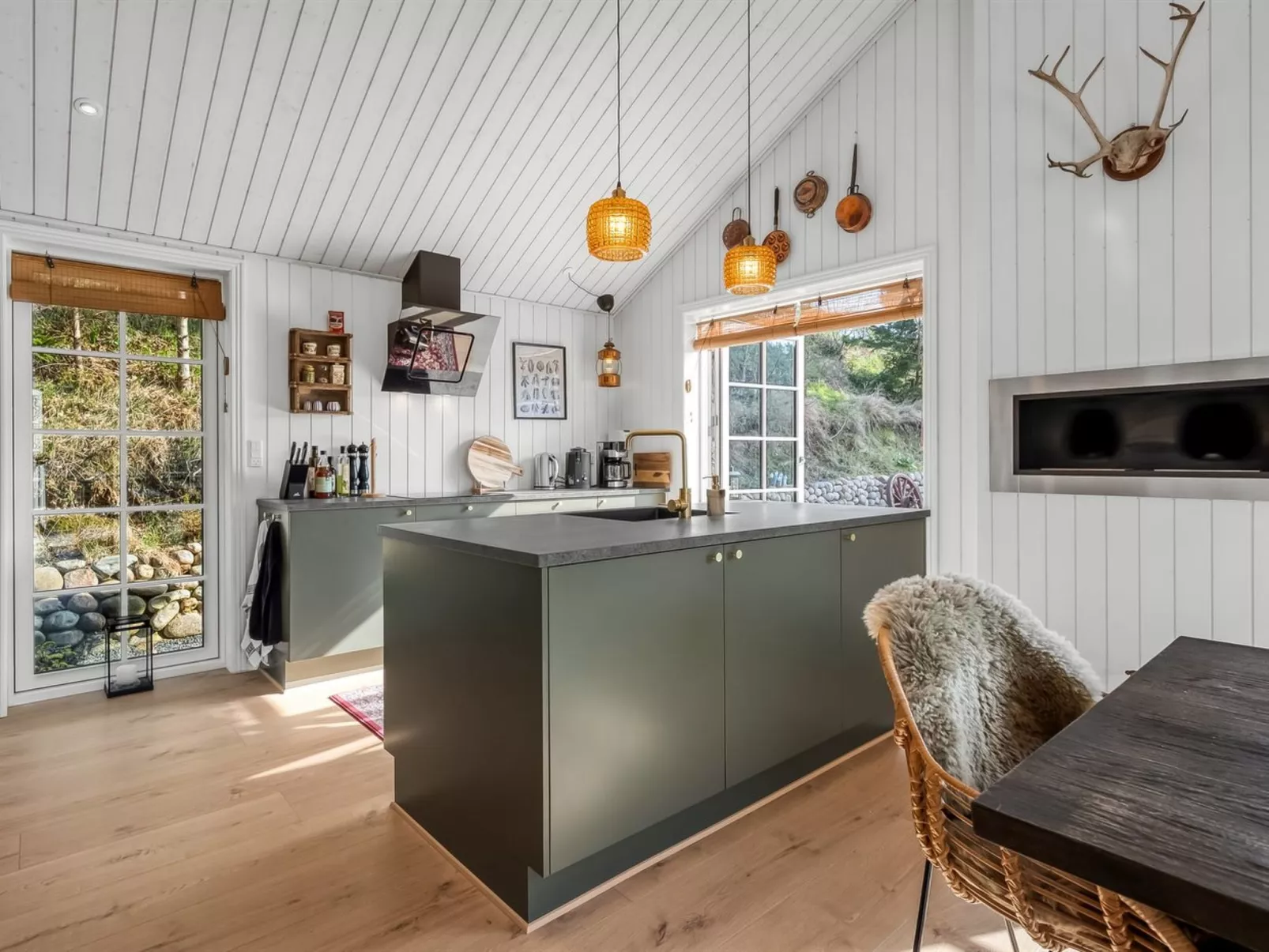 "Blek" - 2.8km from the sea-Binnen