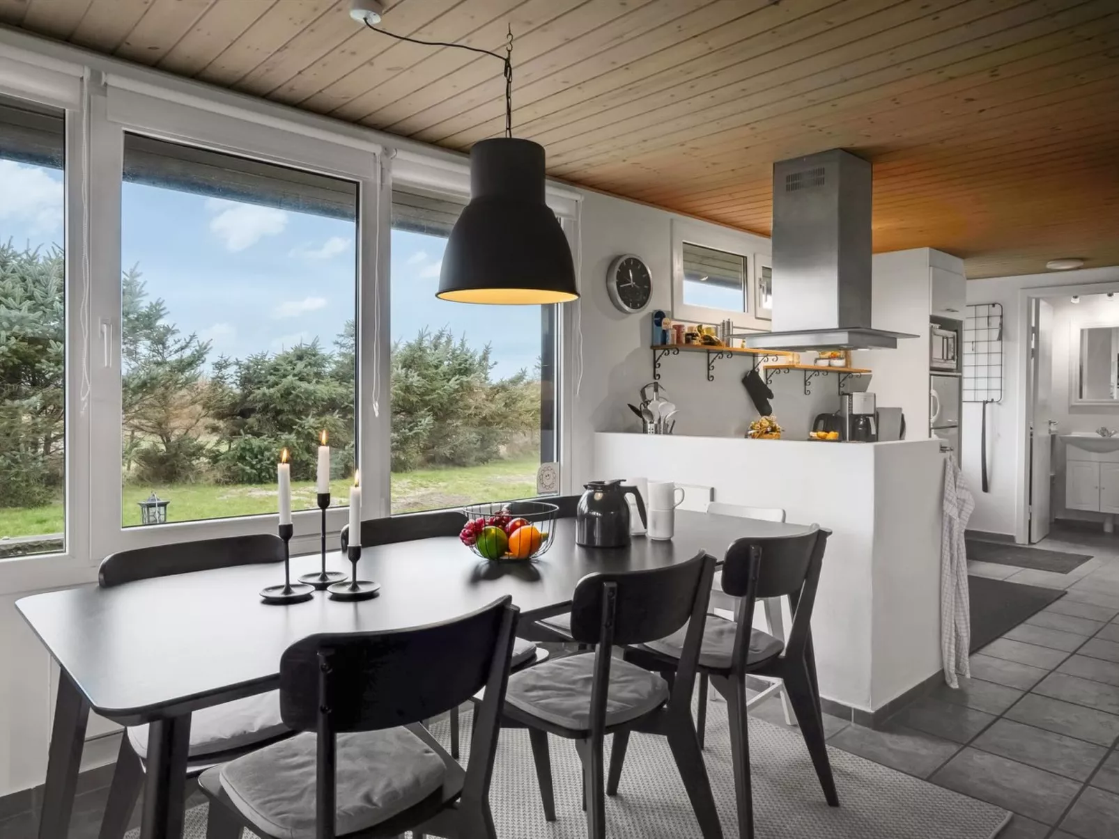 "Erblin" - 400m from the sea-Binnen