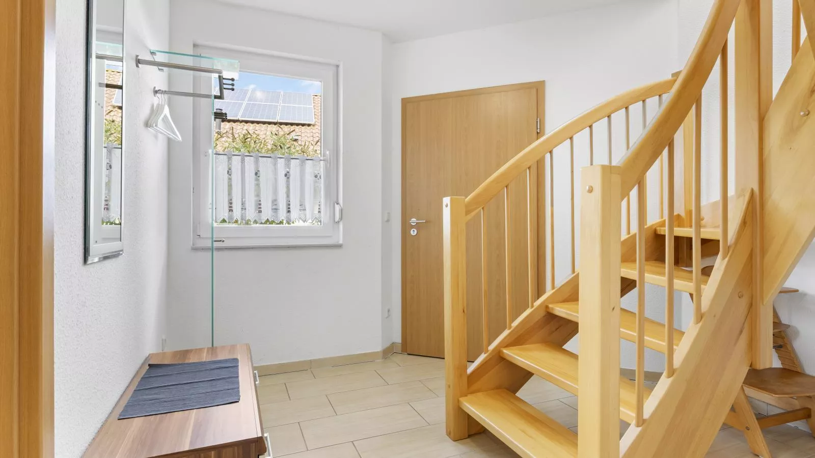 Stranddistel rechts-Hal-ontvangst