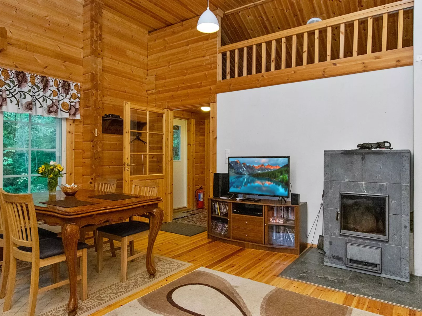 Mökki mikkola-Binnen