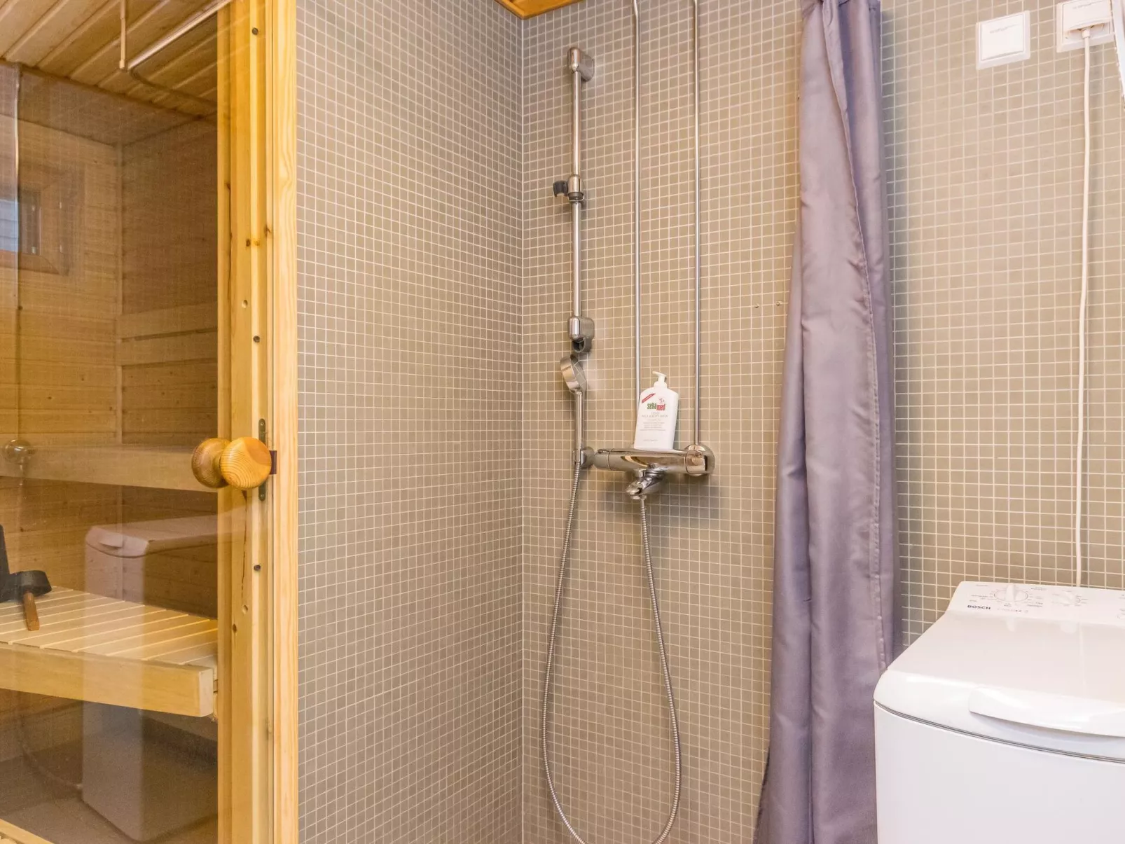 Karhunvartijan linna c22-Binnen