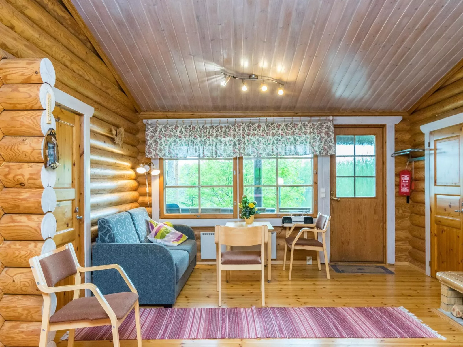 Lohi, cjoe237 a-Binnen