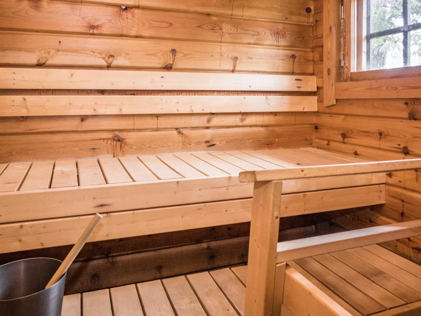 Kelokaltiokylä 17-Binnen