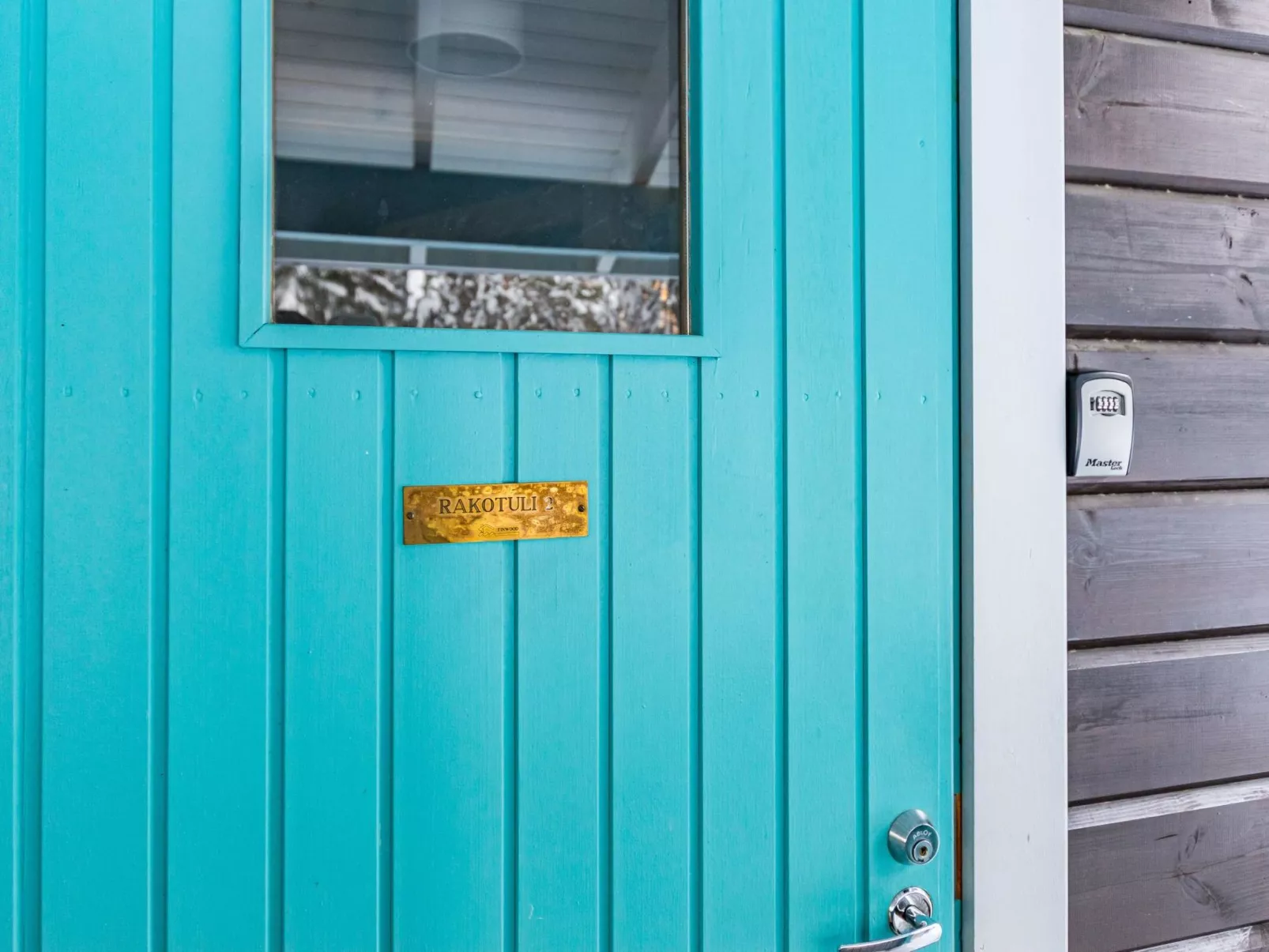 Rakotuli 2 paritalon yläkerta-Binnen