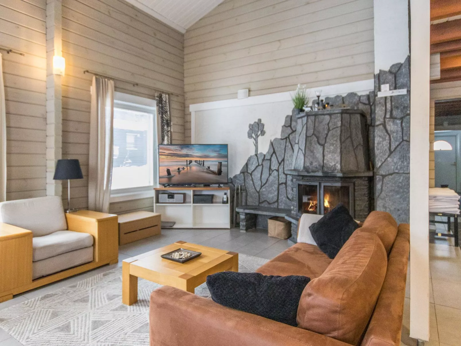 Uulanlinna b, paritalo-Binnen