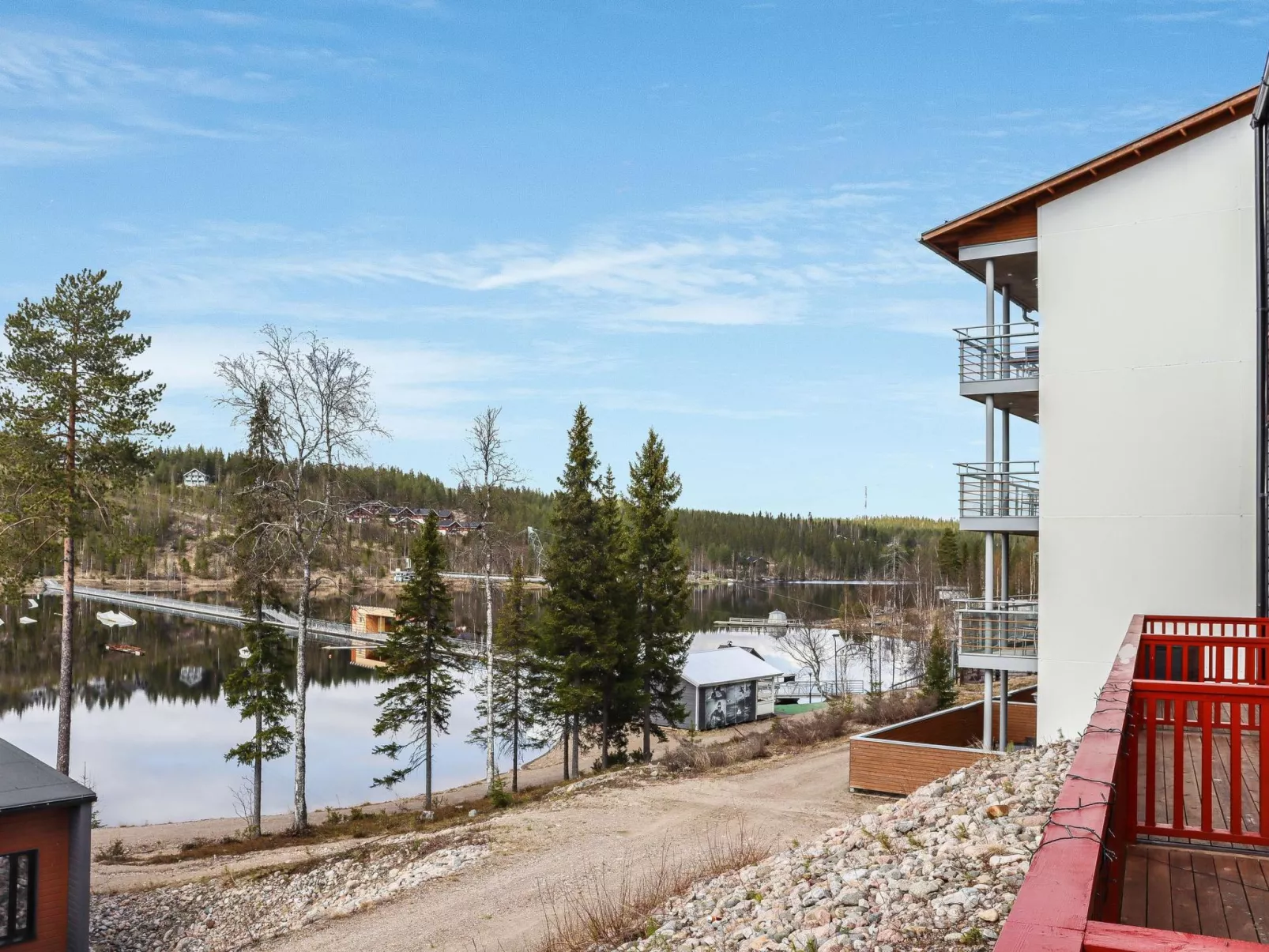 Skivillas 47 ukkohalla (a7)-Binnen