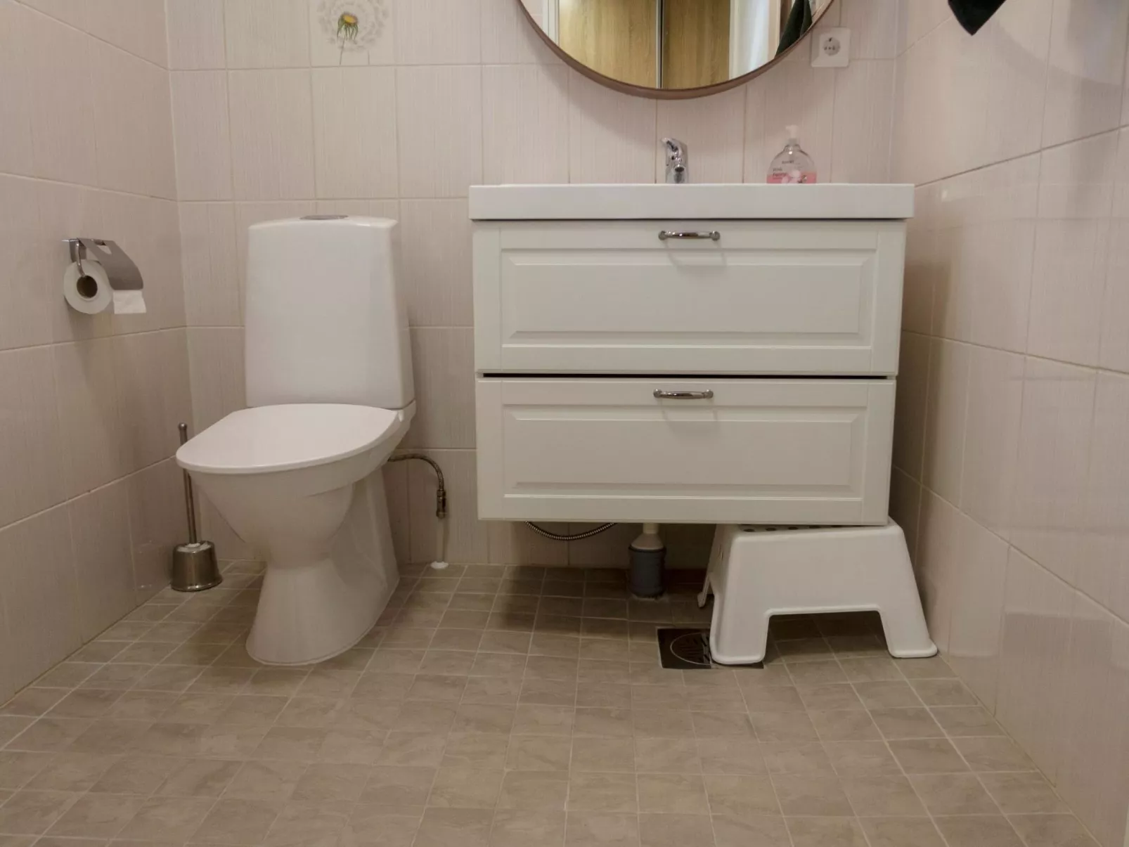 Iso-karpalo b-Binnen