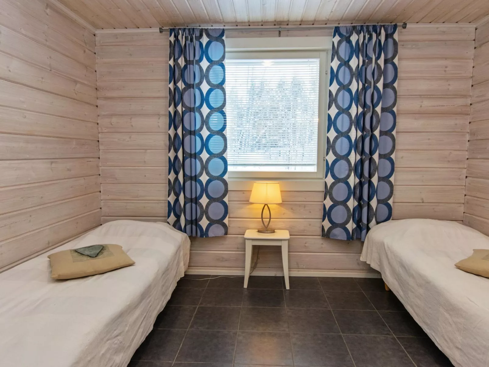 Hot pool cottage laurinranta-Binnen
