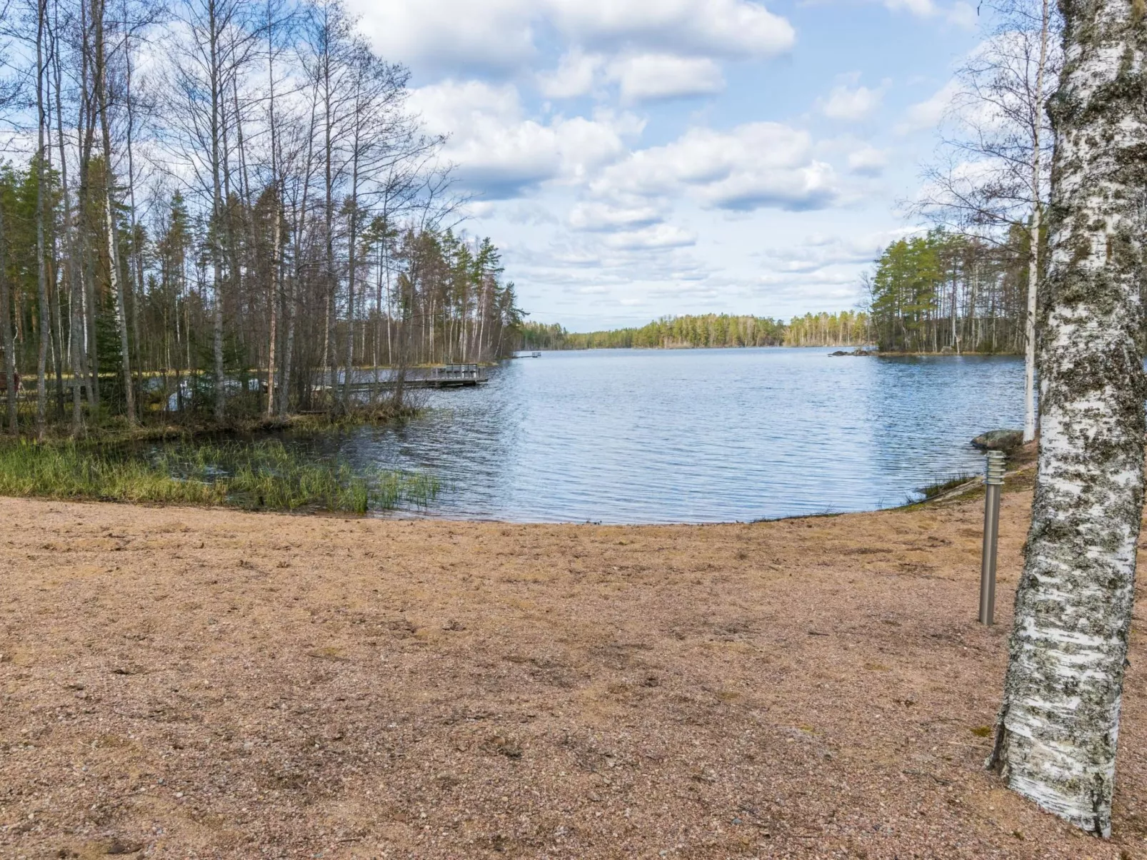 Villa koivumäki-Binnen