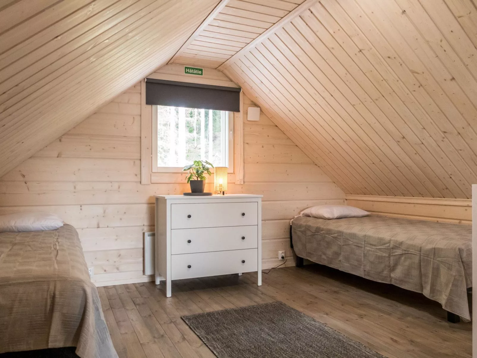 Kolin kangastus kielo 3-Binnen