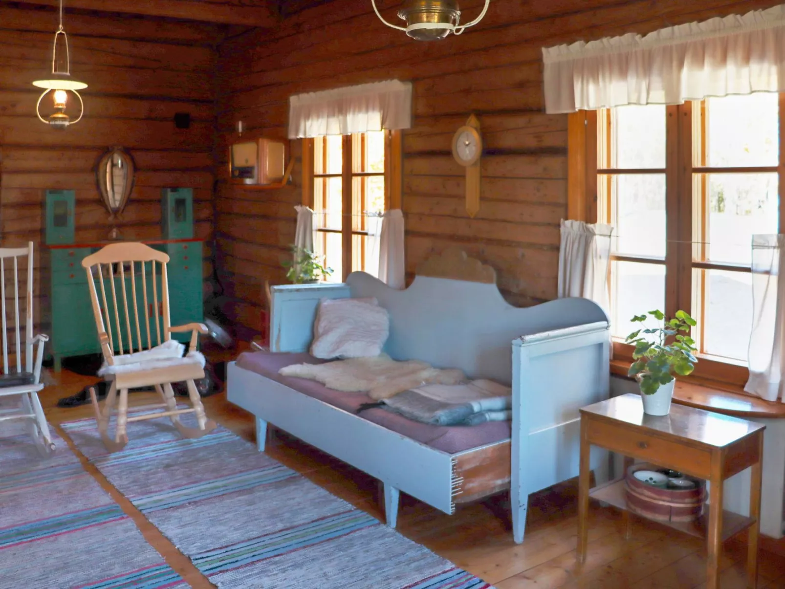 Laattajan hirsipirtti-Binnen