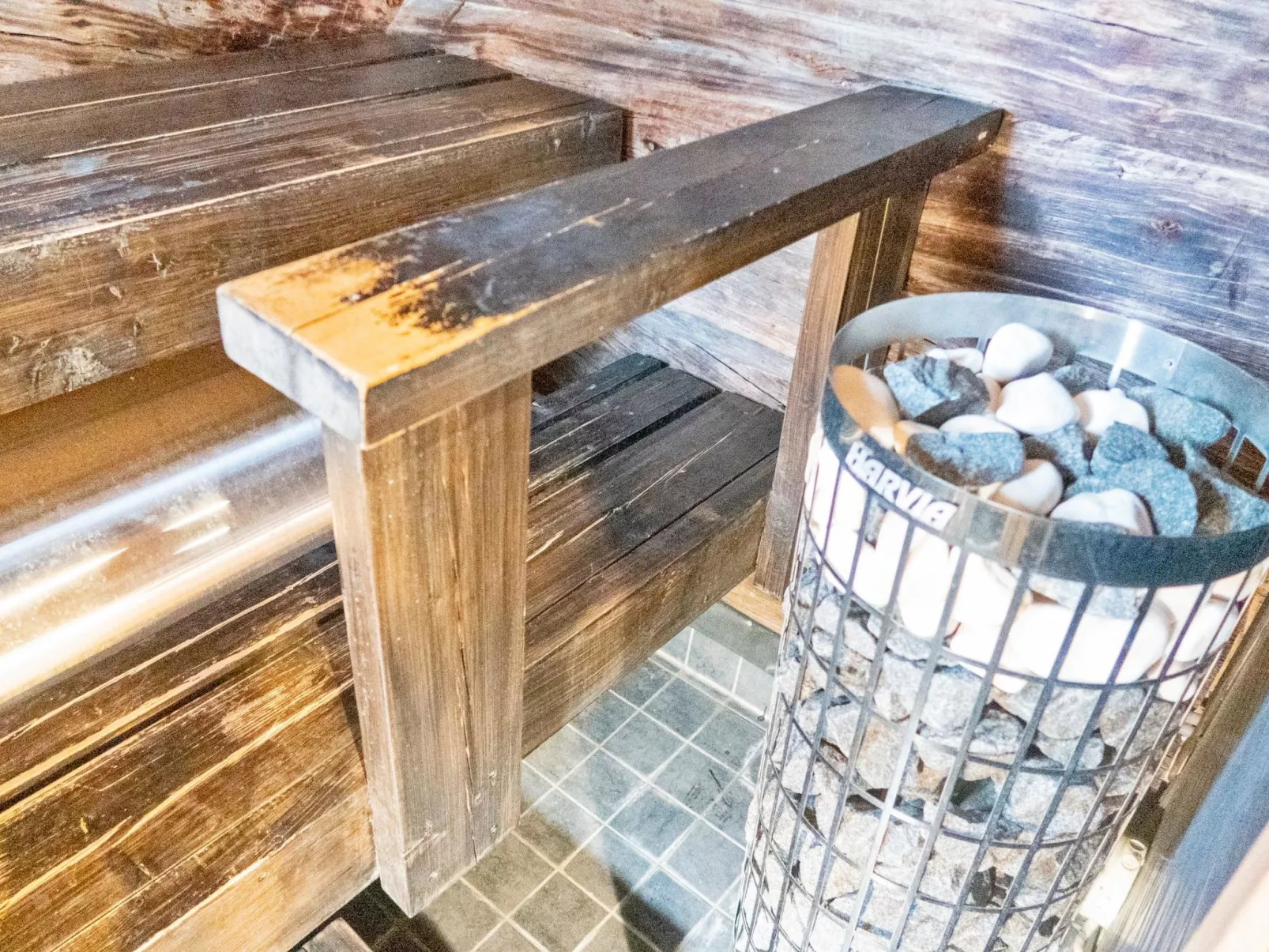 Hakojärven kelomajat 2-Binnen