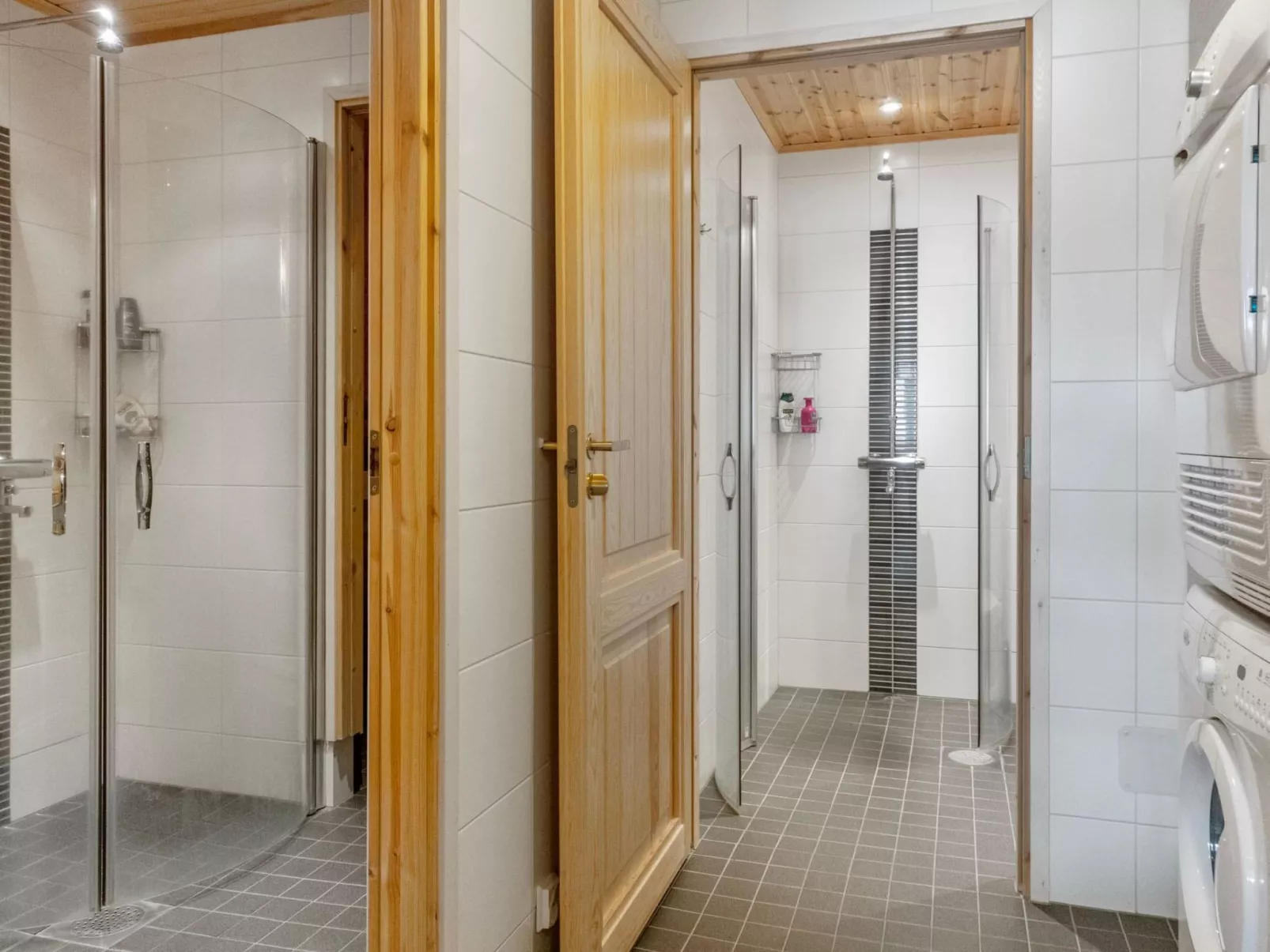 Hampus holiday home-Binnen