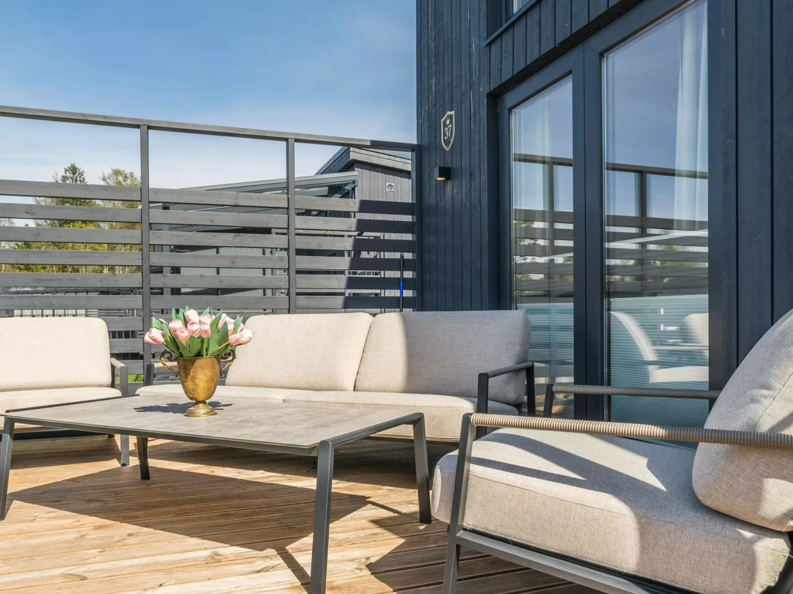 Villa mimosa 37-Binnen