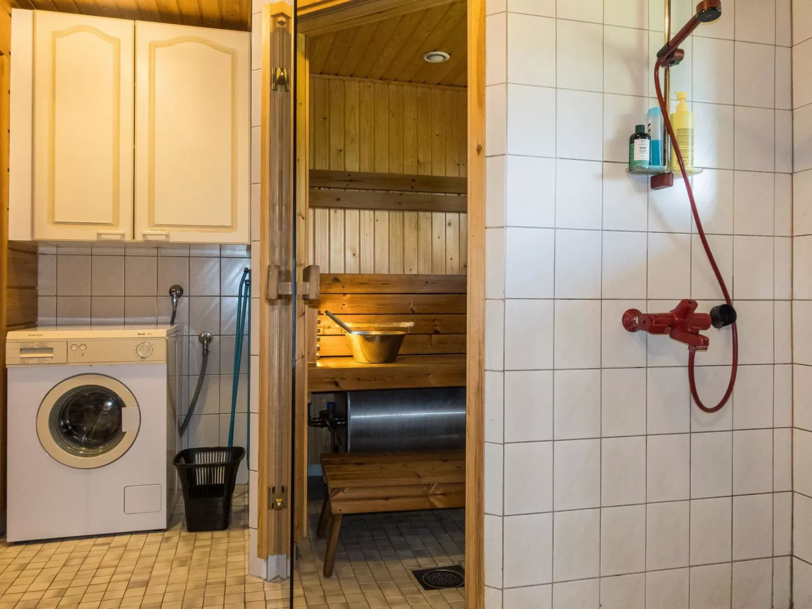 Mansikkaranta 2-Binnen