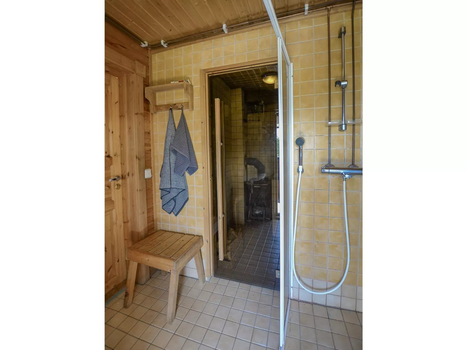 Kannelpirtti 1-Binnen