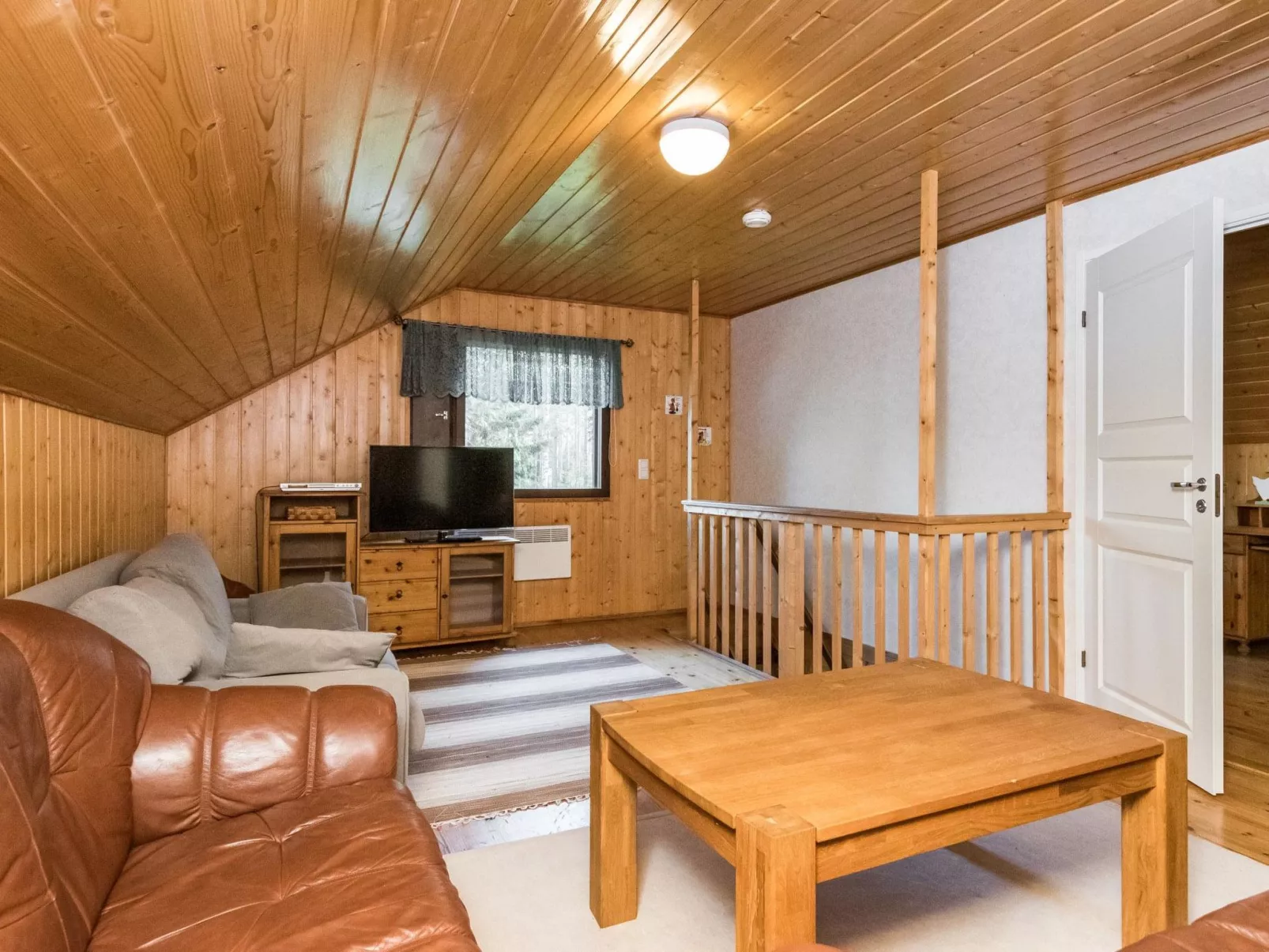 Aurinkopaikka-Binnen