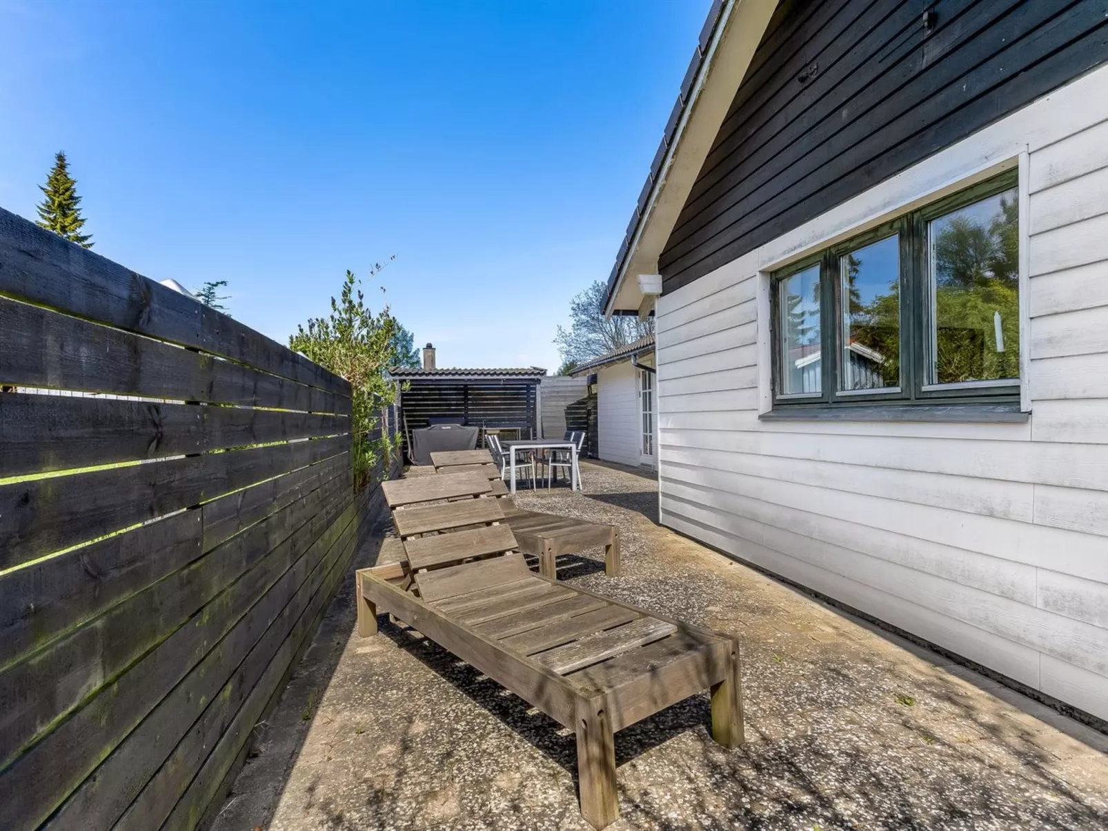 "Prohor" - 150m from the sea-Buiten