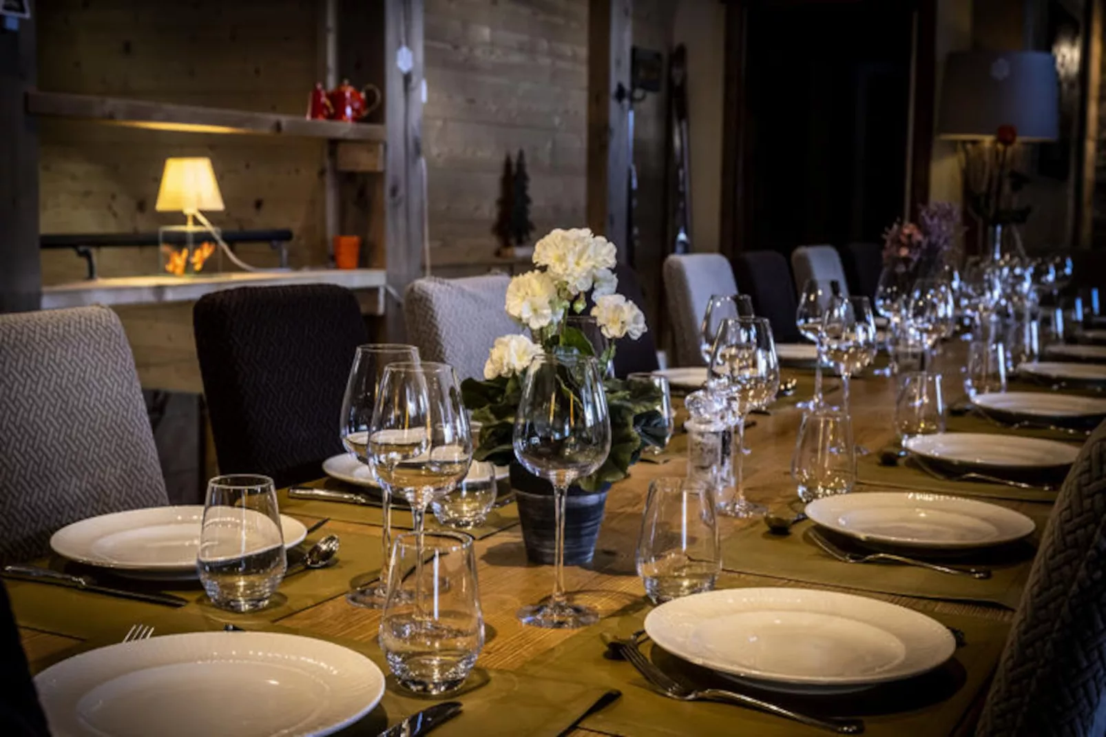 Les Chalets Du Cocoon-Eetkamer