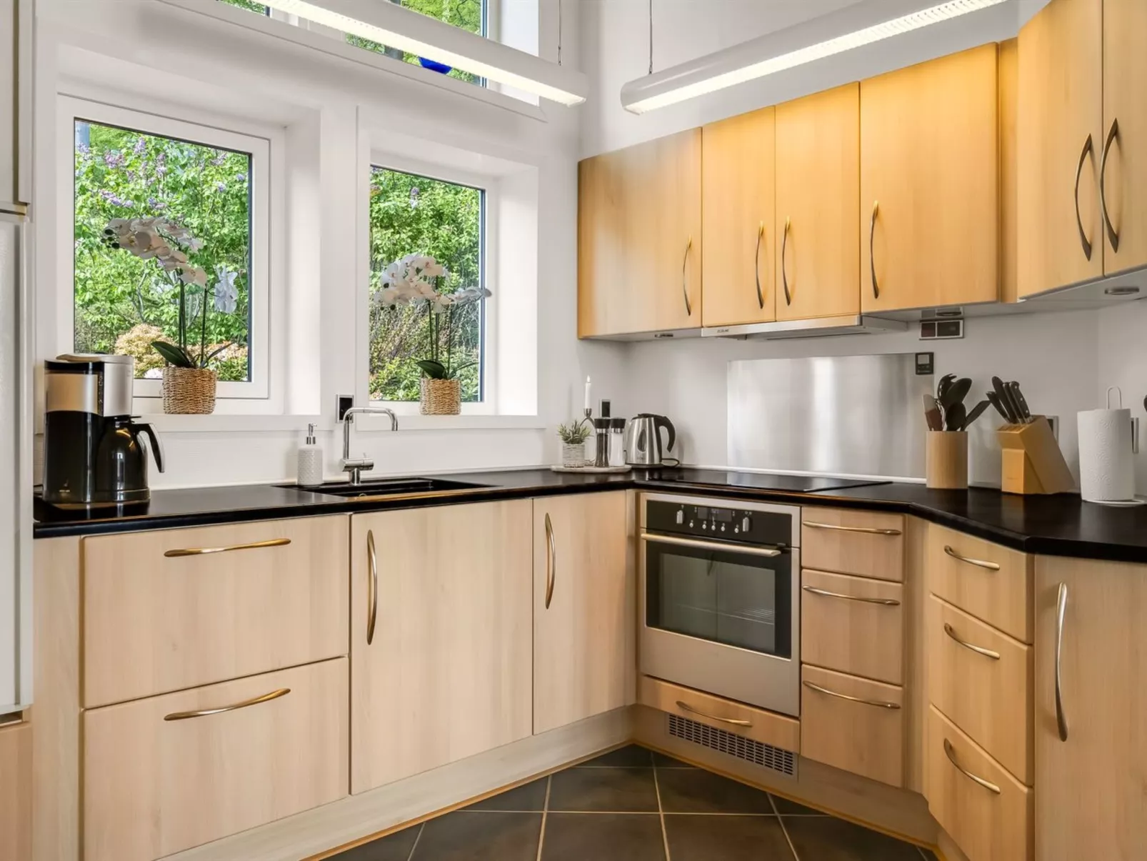 "Jelke" - 500m from the sea-Binnen