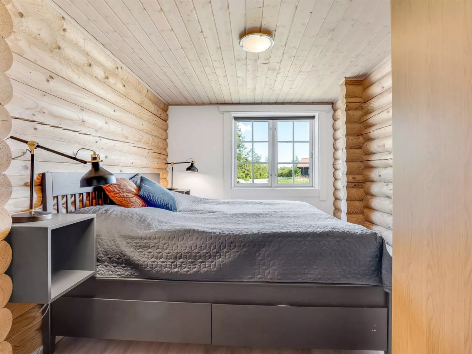 "Edzard" - 900m from the sea-Binnen