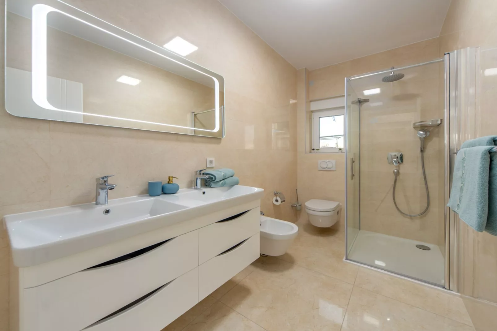 Villa Shaula 1 -  Three Bedroom House with Pool-Badkamer