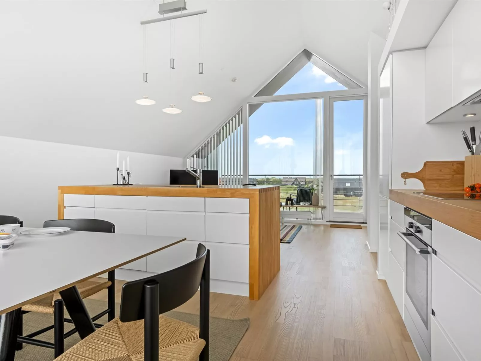 "Anita" - 575m from the sea-Binnen