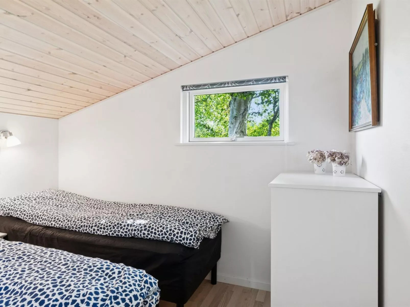 "Alfa" - 350m from the sea-Binnen