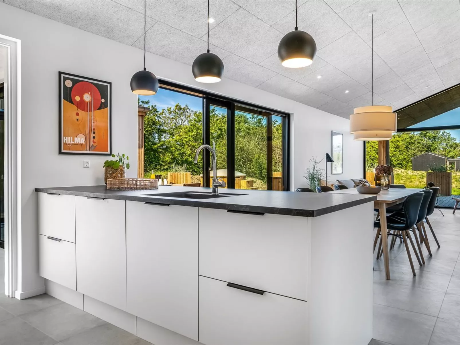 "Silja" - 900m from the sea-Binnen