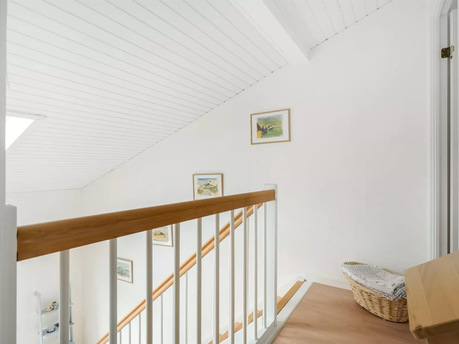 "Barrit" - 50m to the fjord-Buiten