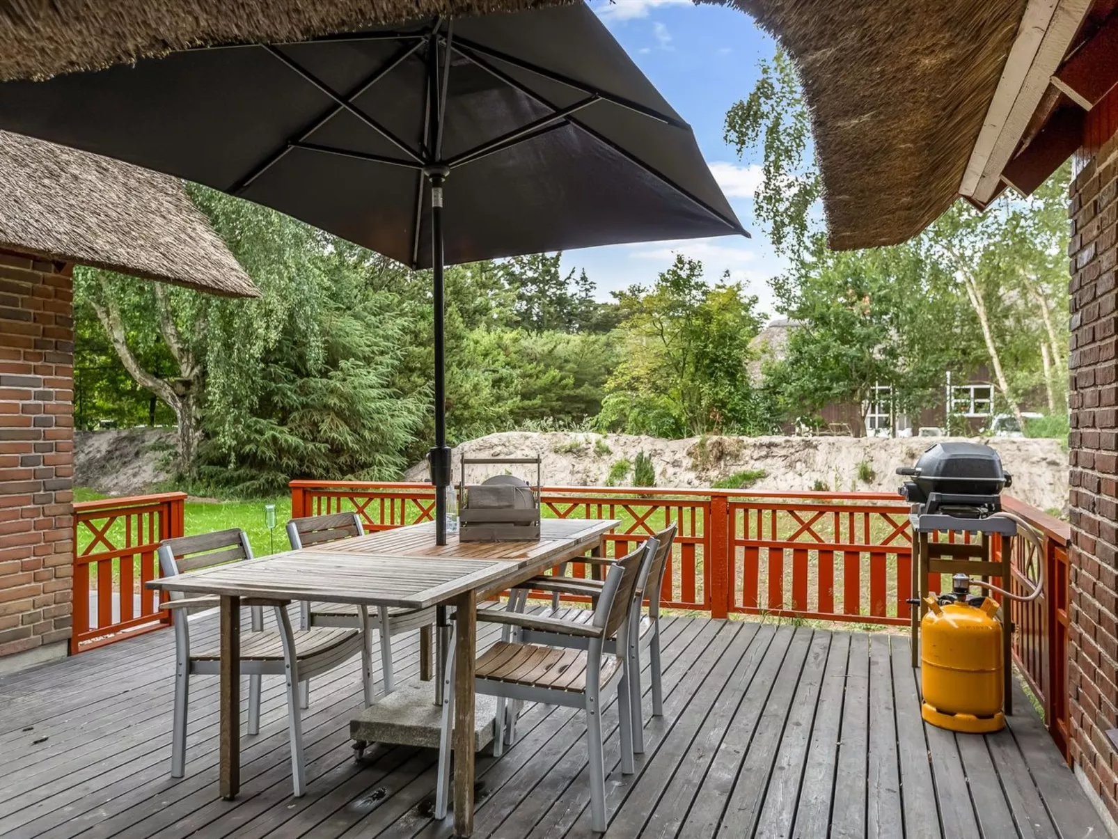 "Menard" - 1.2km from the sea-Buiten