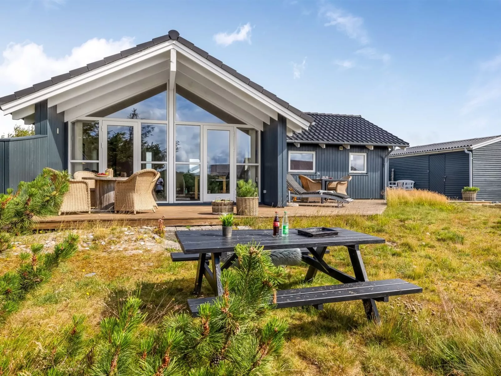 "Effie" - 500m from the sea-Buiten