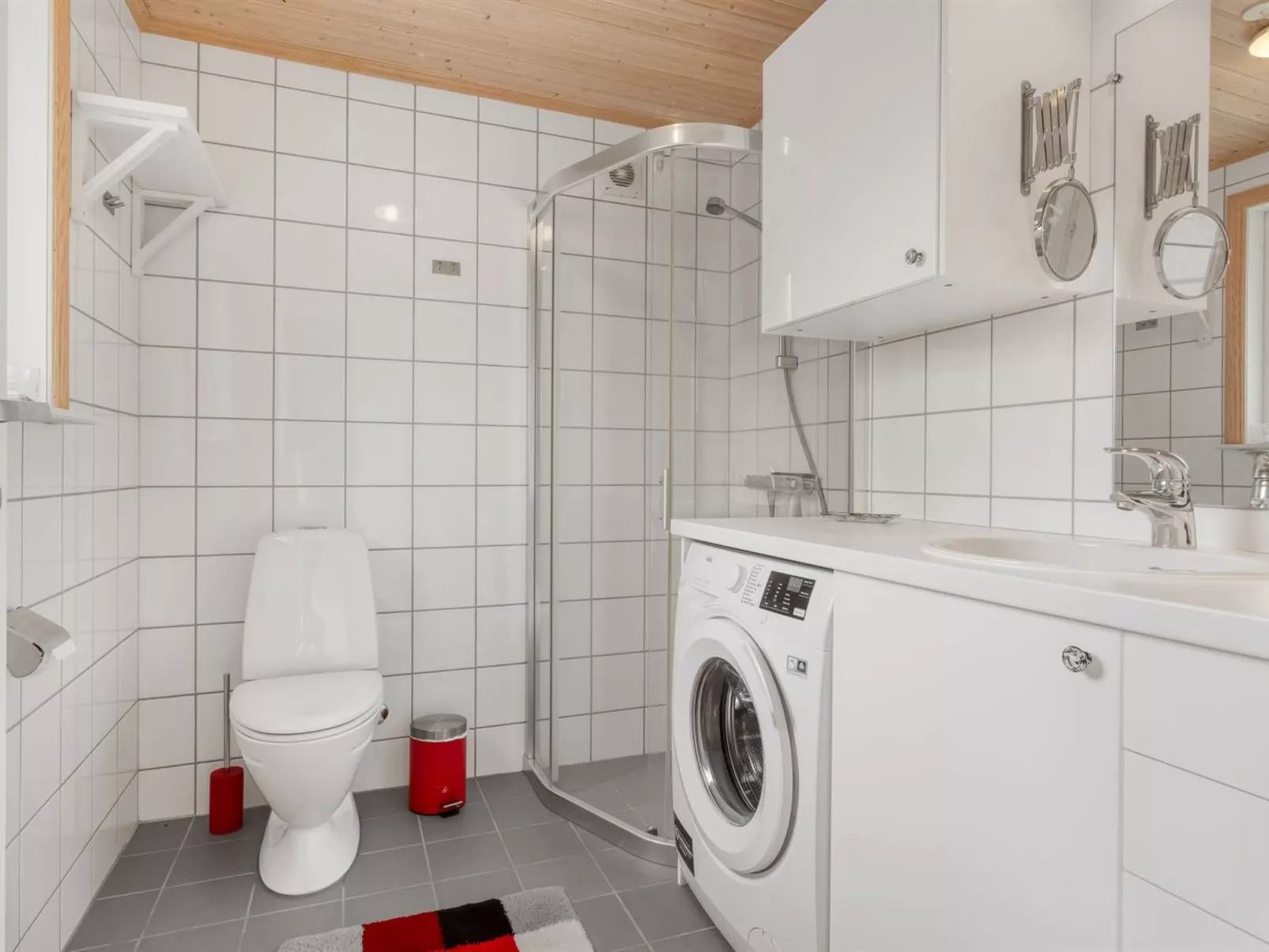 "Thine" - 800m from the sea-Binnen