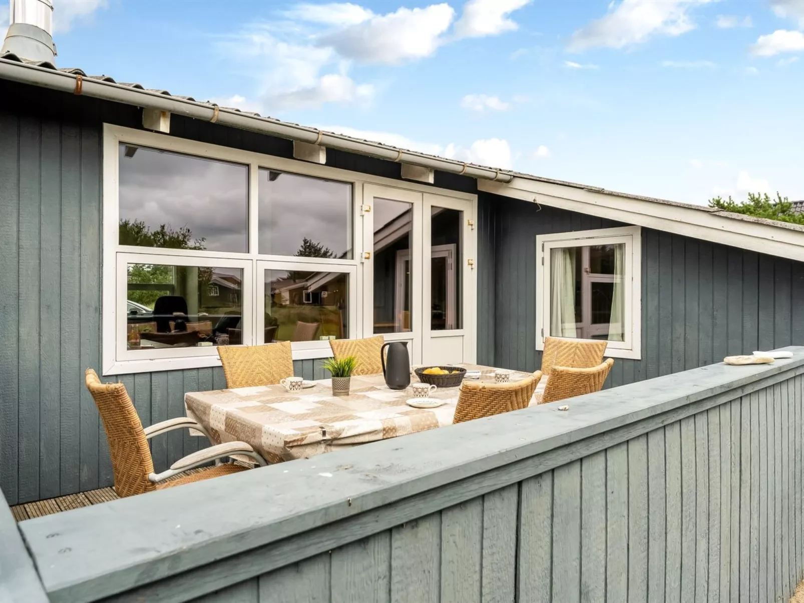 "Claudine" - 700m from the sea-Buiten