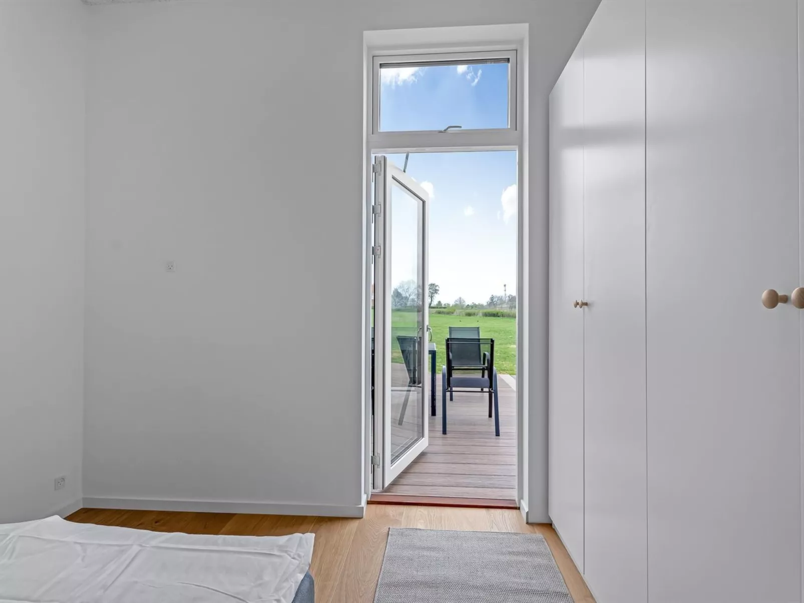 "Milena" - 1.5km from the sea-Binnen