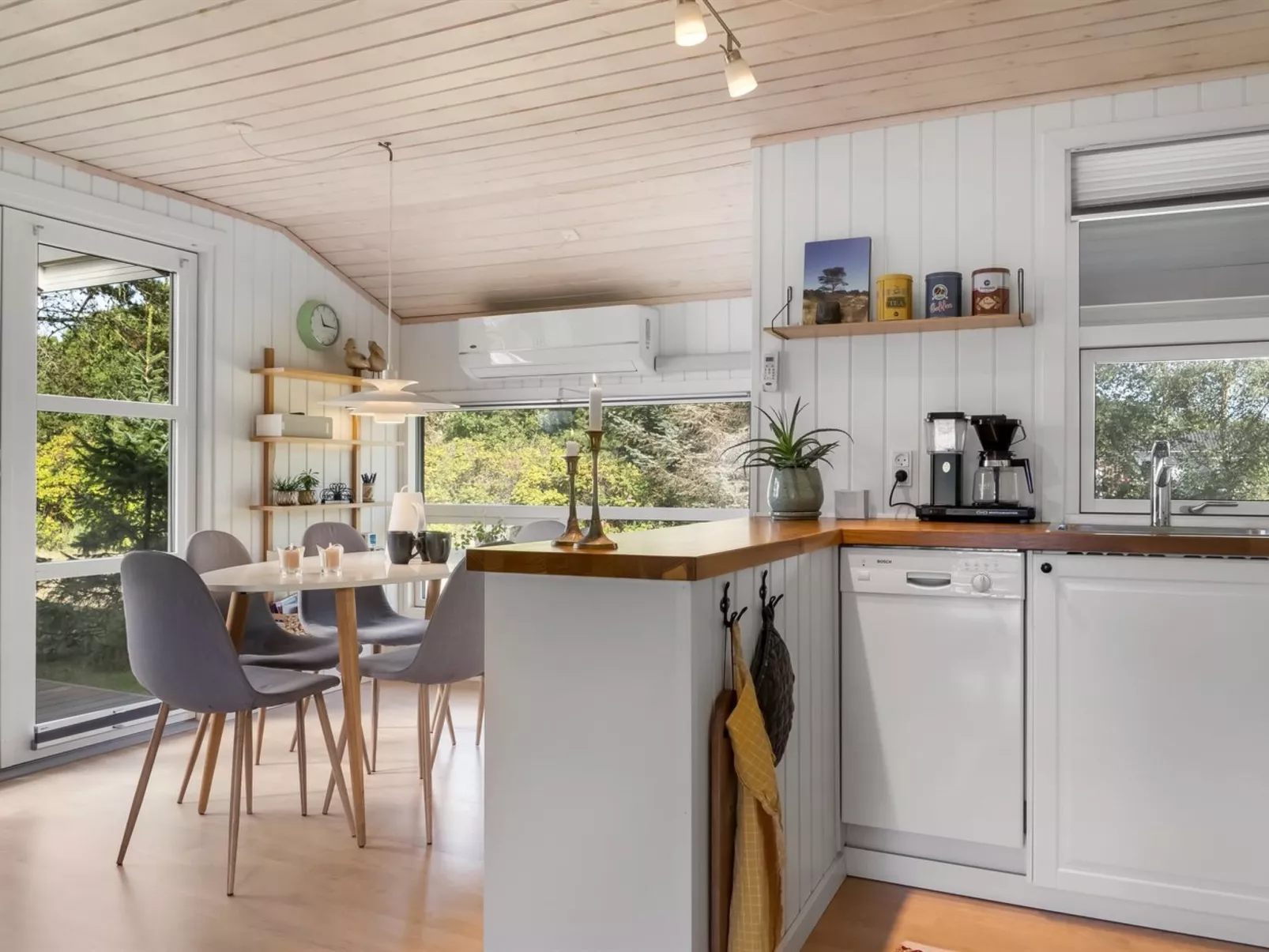 "Legolas" - 880m from the sea-Binnen