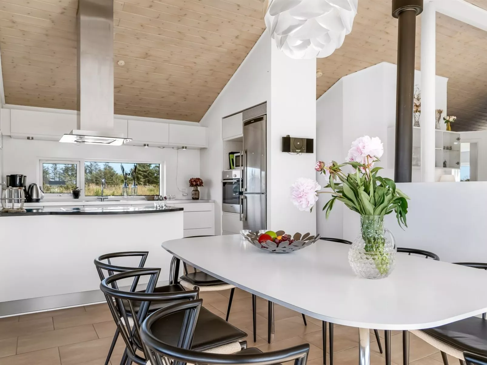 "Vaula" - 800m from the sea-Binnen