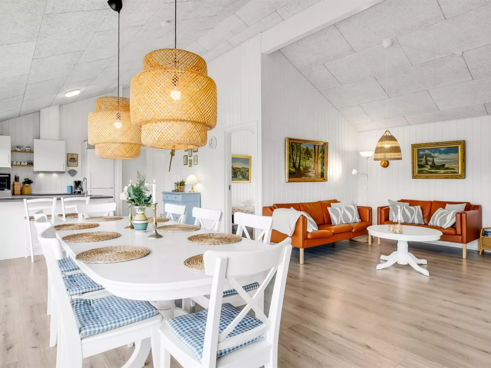 "Sigrun" - 300m from the sea-Binnen