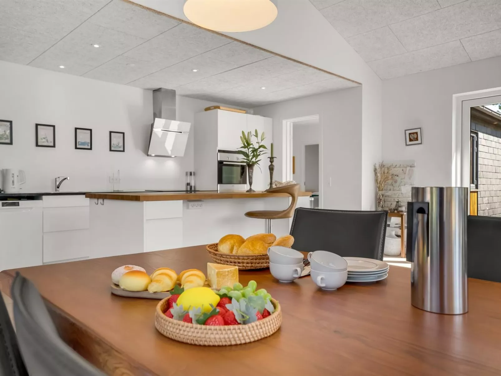 "Milda" - 100m from the sea-Binnen