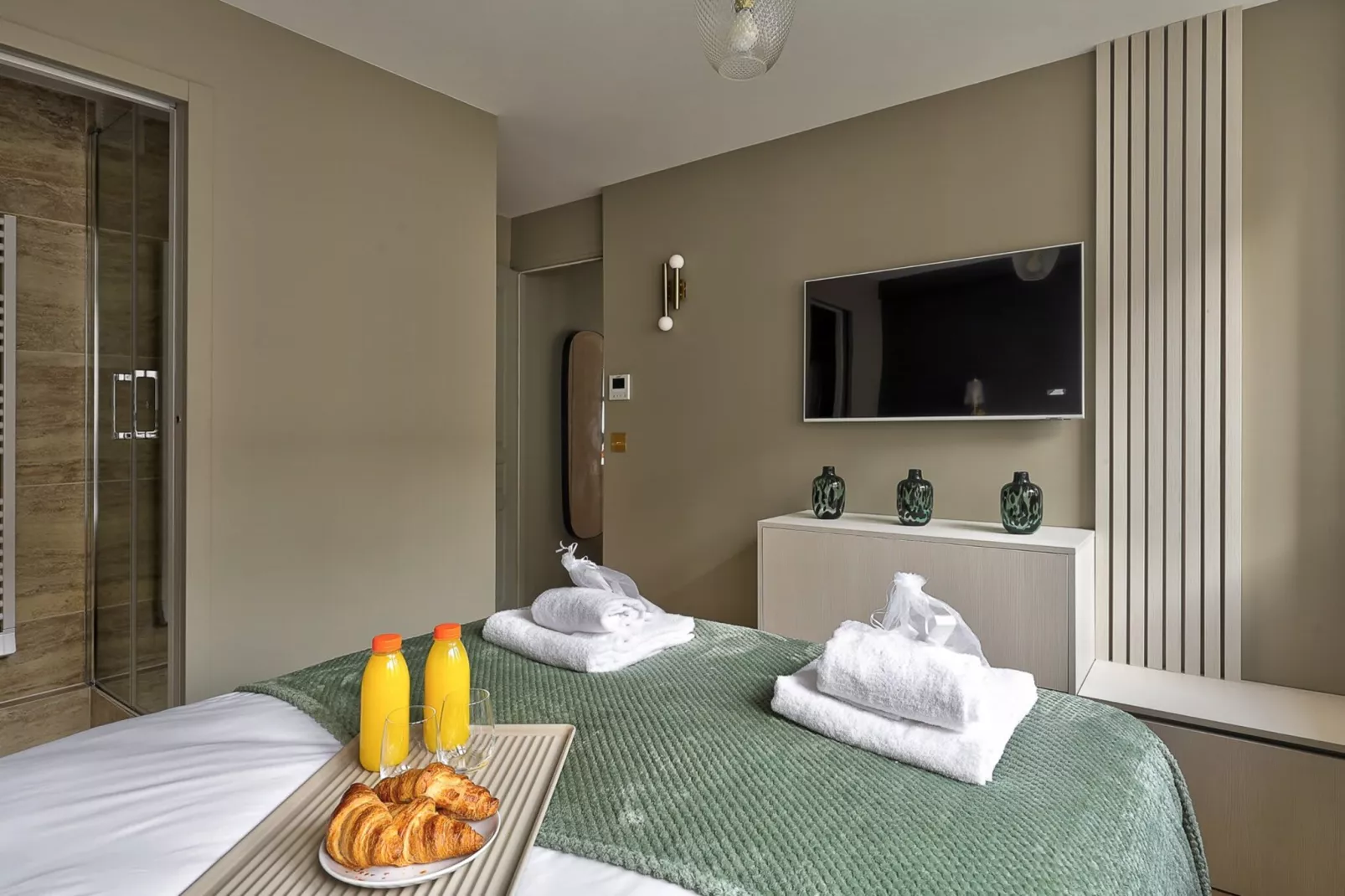 FONDARY 4-Image-tags.